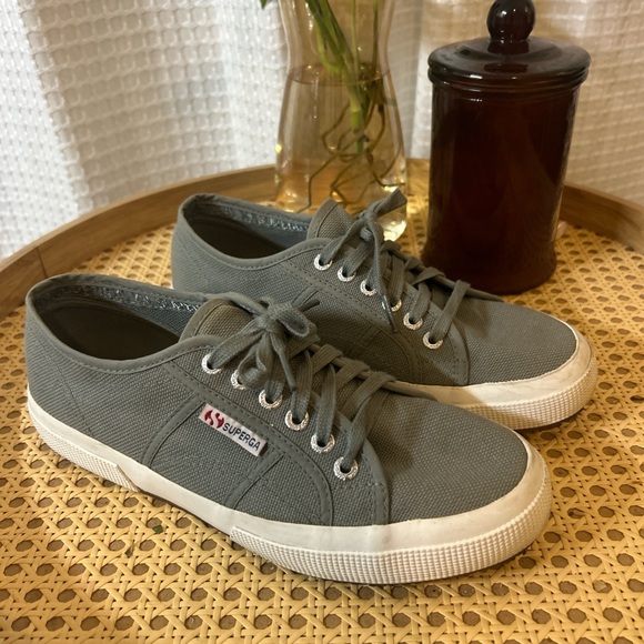 Superga Shoes - Superga Women’s Gray Sneakers